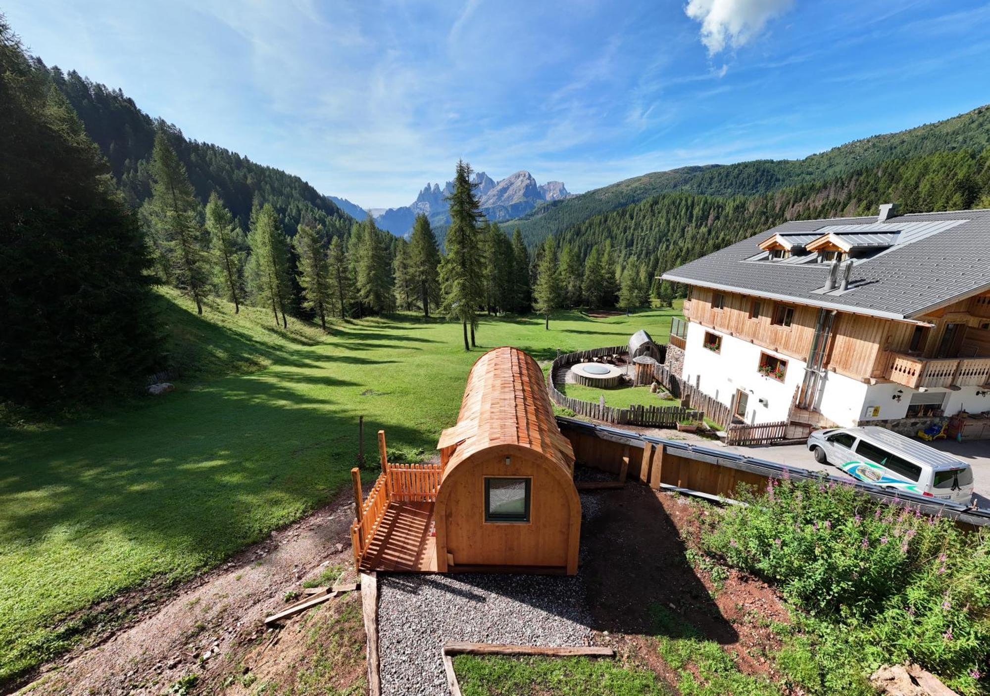 帕索圣佩莱格里诺 Rifugio Flora Alpina酒店 外观 照片